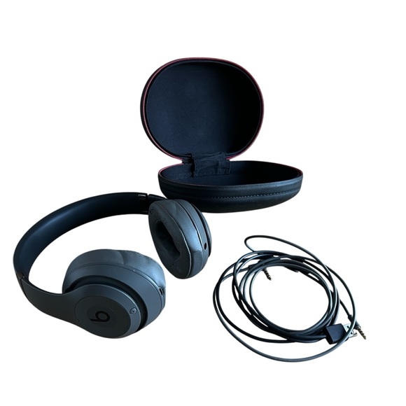 Beats by Dre Studio 3 Wireless Headphones